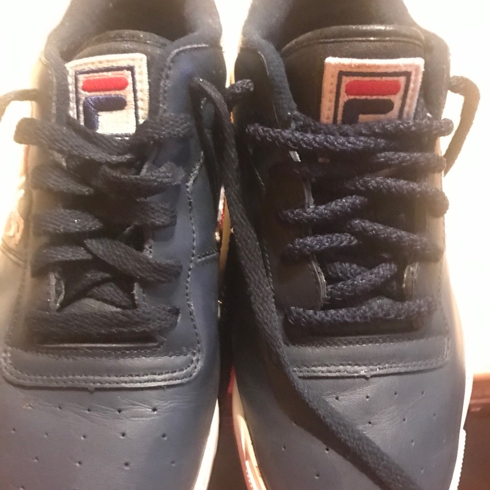 FILA WOMEN SNEAKERS
